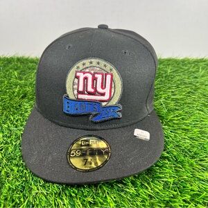 2022 NFL Salute to Service New York Giants Fitted Hat New Era 59FIFTY On Field
